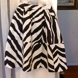 COPY - Express zebra skirt